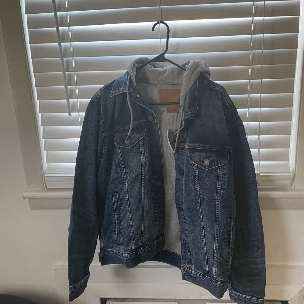 American Eagles Men’s Denim Jacket, L, NWT